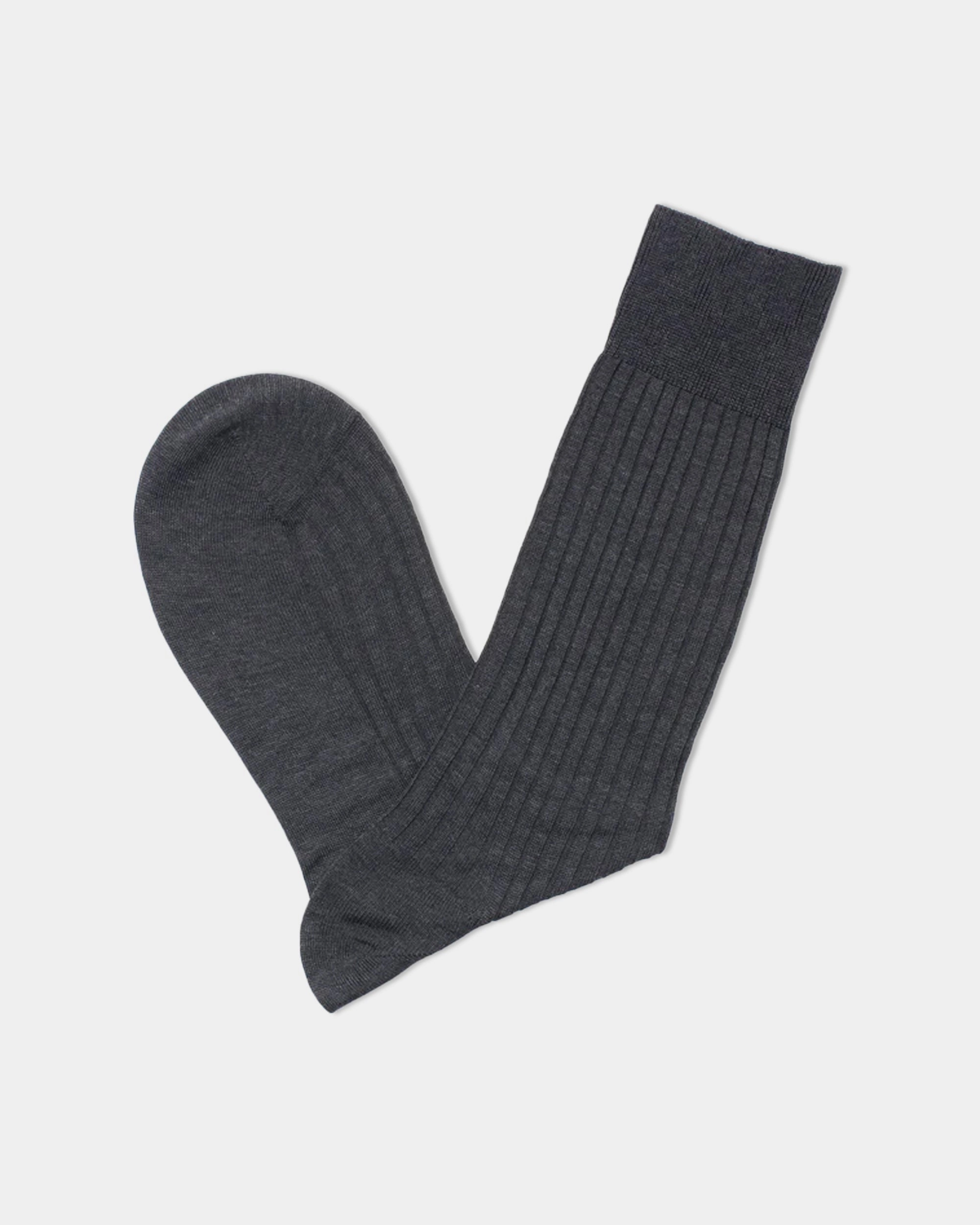 CHARCOAL MID-CALF HOSE COTTON SOCKS
