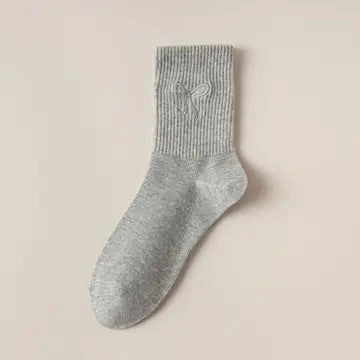 EMBROIDERED BOW SOCKS