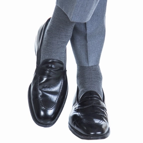Mid-Gray Wide Ribbed Cashmere Blend Sock Linked-Toe OTC