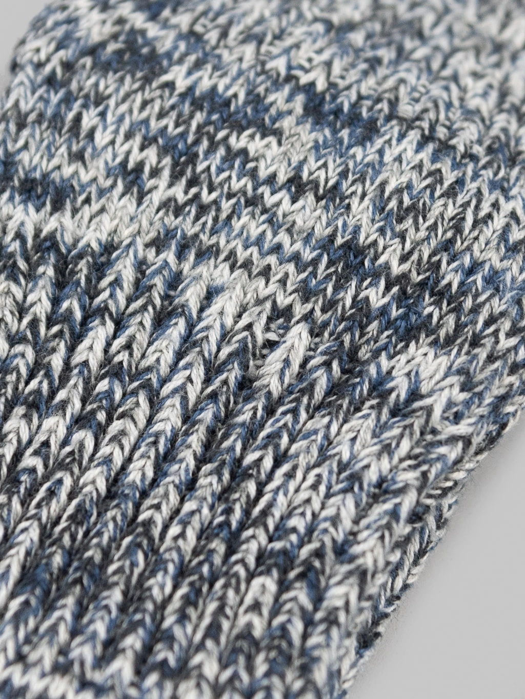 UES Crew Lenght Socks Grey